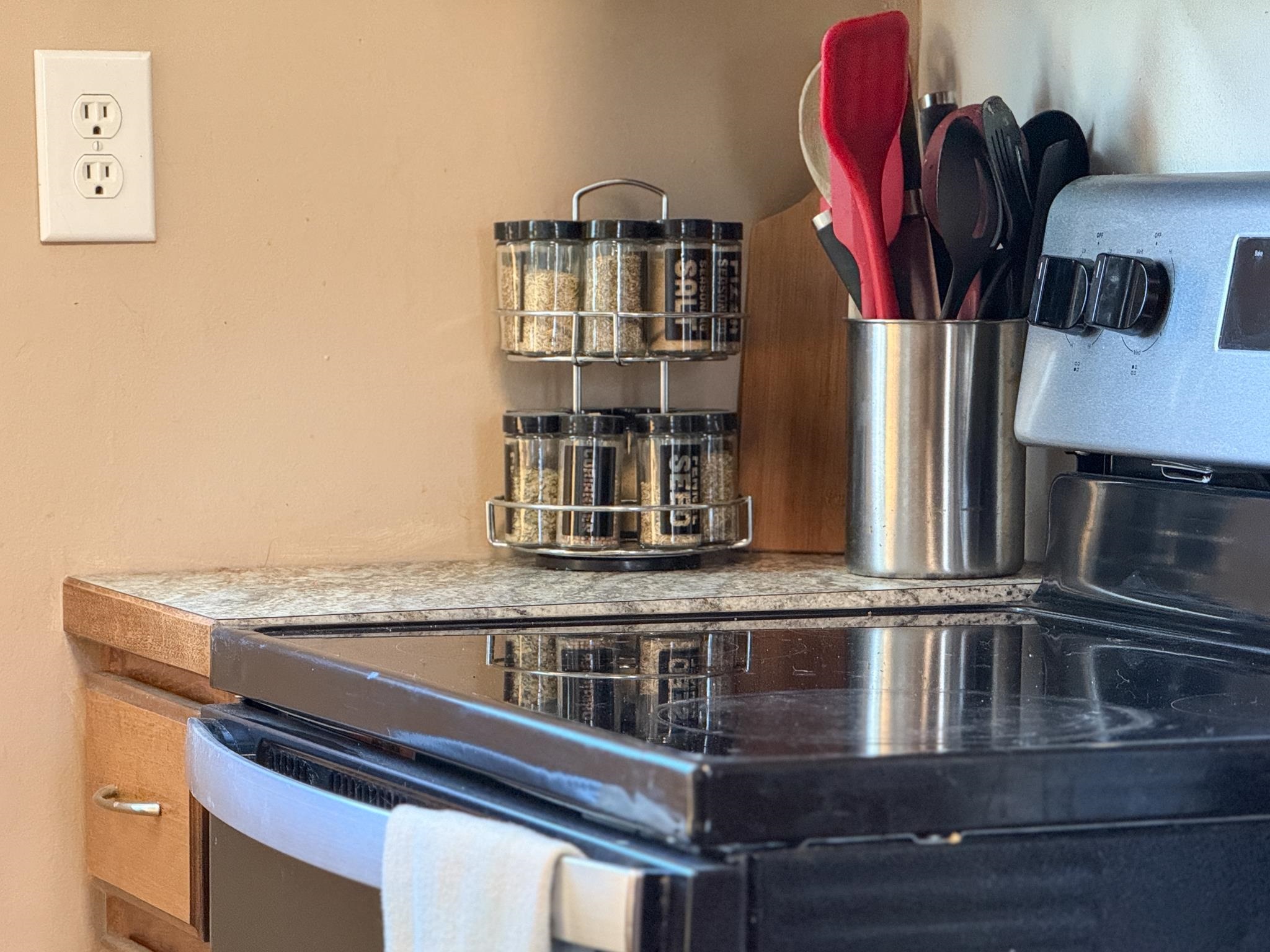 13 INDIAN RIDGE RD, GREENVILLE, Virginia 24440, 2 Bedrooms Bedrooms, ,1 BathroomBathrooms,Residential,13 INDIAN RIDGE RD,672527 MLS # 672527