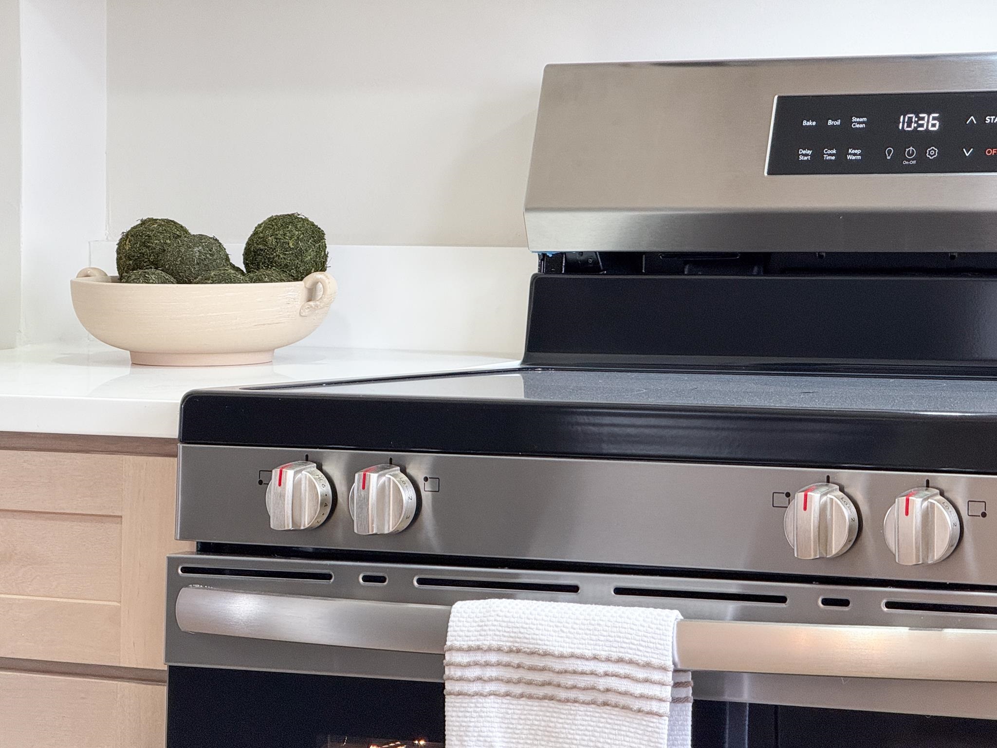 501 HOWARDSVILLE TPKE, STUARTS DRAFT, Virginia 24477, 4 Bedrooms Bedrooms, ,2 BathroomsBathrooms,Residential,501 HOWARDSVILLE TPKE,672528 MLS # 672528