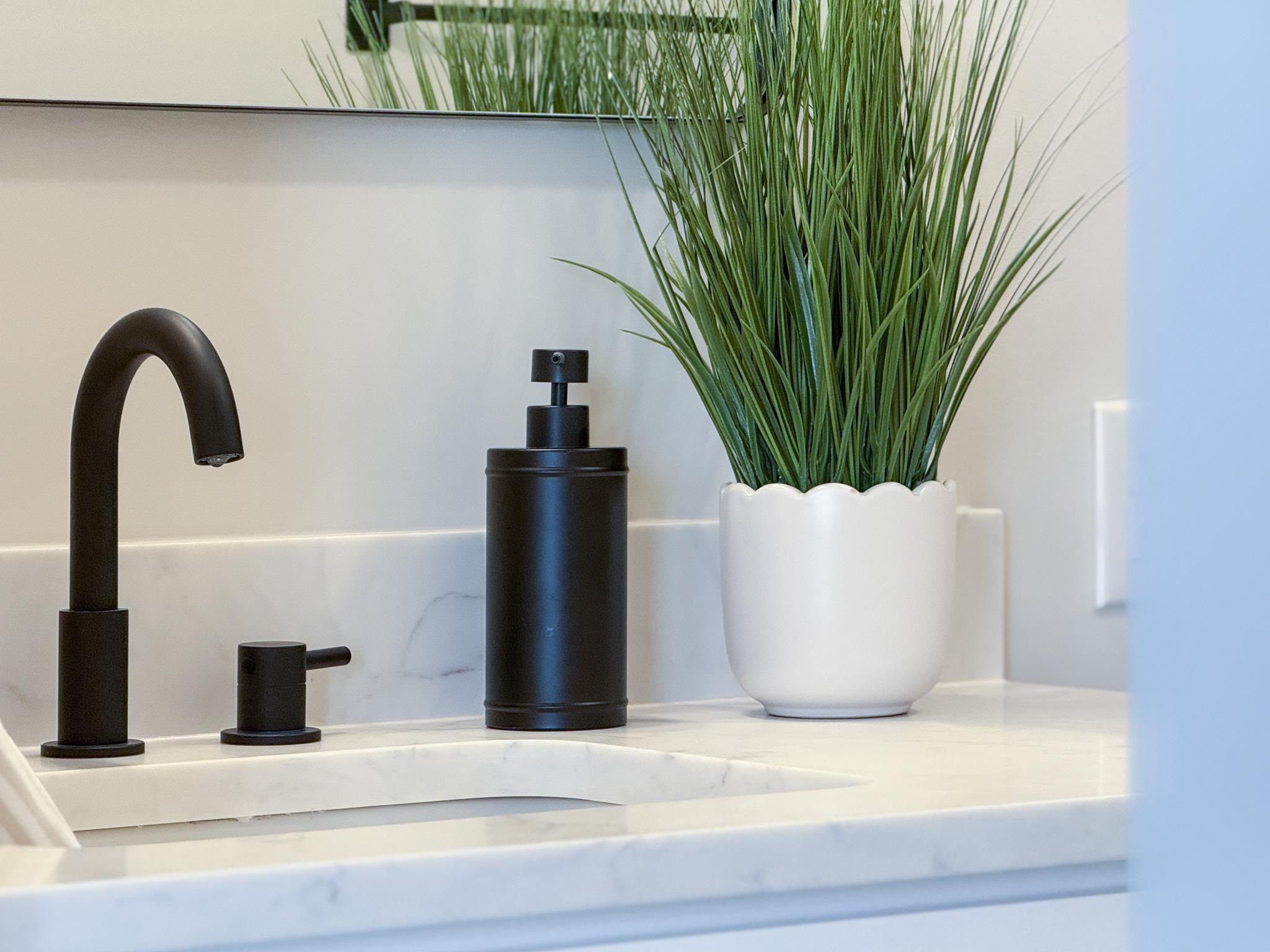 501 HOWARDSVILLE TPKE, STUARTS DRAFT, Virginia 24477, 4 Bedrooms Bedrooms, ,2 BathroomsBathrooms,Residential,501 HOWARDSVILLE TPKE,672528 MLS # 672528