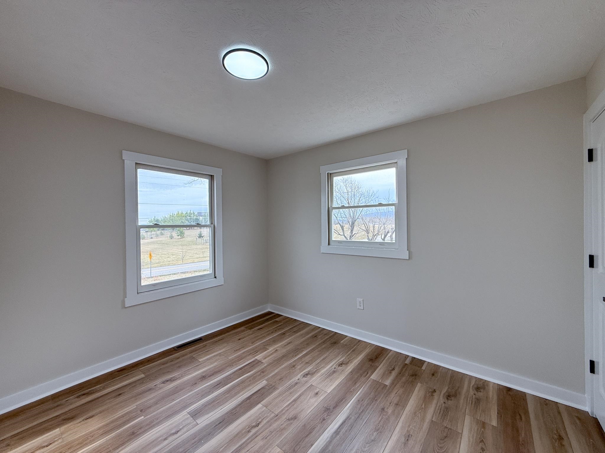 501 HOWARDSVILLE TPKE, STUARTS DRAFT, Virginia 24477, 4 Bedrooms Bedrooms, ,2 BathroomsBathrooms,Residential,501 HOWARDSVILLE TPKE,672528 MLS # 672528