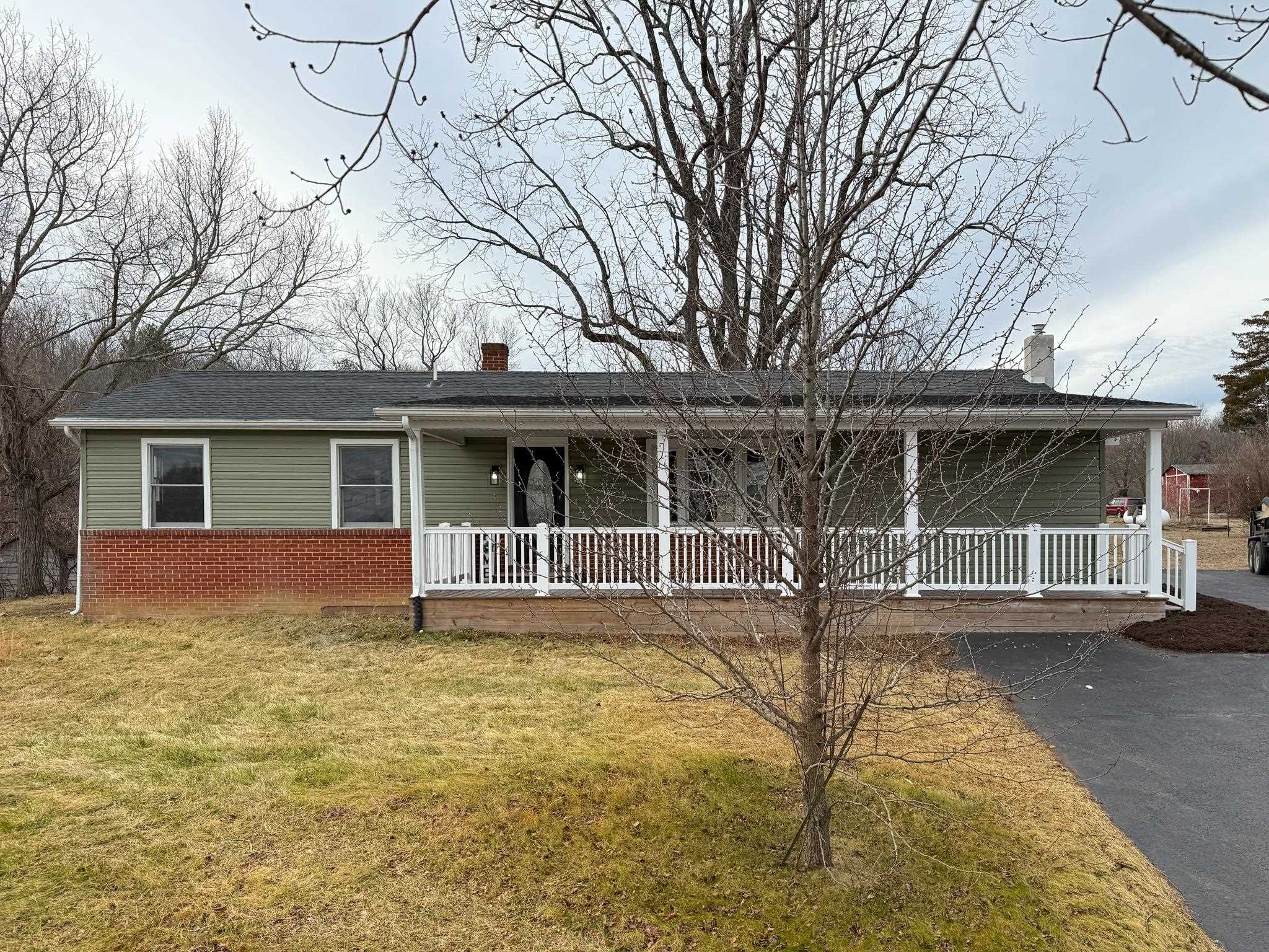 501 HOWARDSVILLE TPKE, STUARTS DRAFT, Virginia 24477, 4 Bedrooms Bedrooms, ,2 BathroomsBathrooms,Residential,501 HOWARDSVILLE TPKE,672528 MLS # 672528