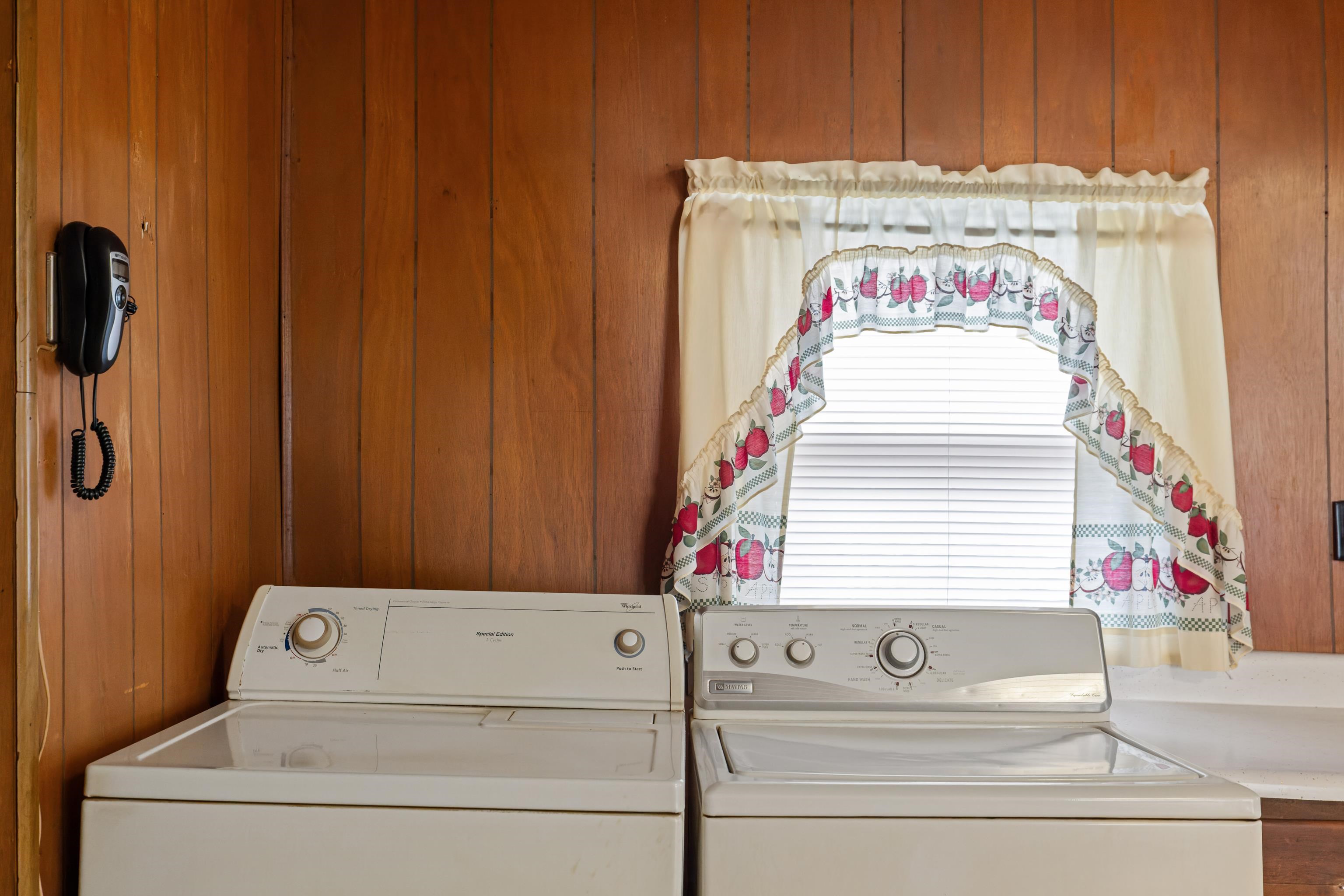 77 HIDDEN ACRES TRL, WAYNESBORO, Virginia 22980, 3 Bedrooms Bedrooms, ,1 BathroomBathrooms,Residential,77 HIDDEN ACRES TRL,672529 MLS # 672529