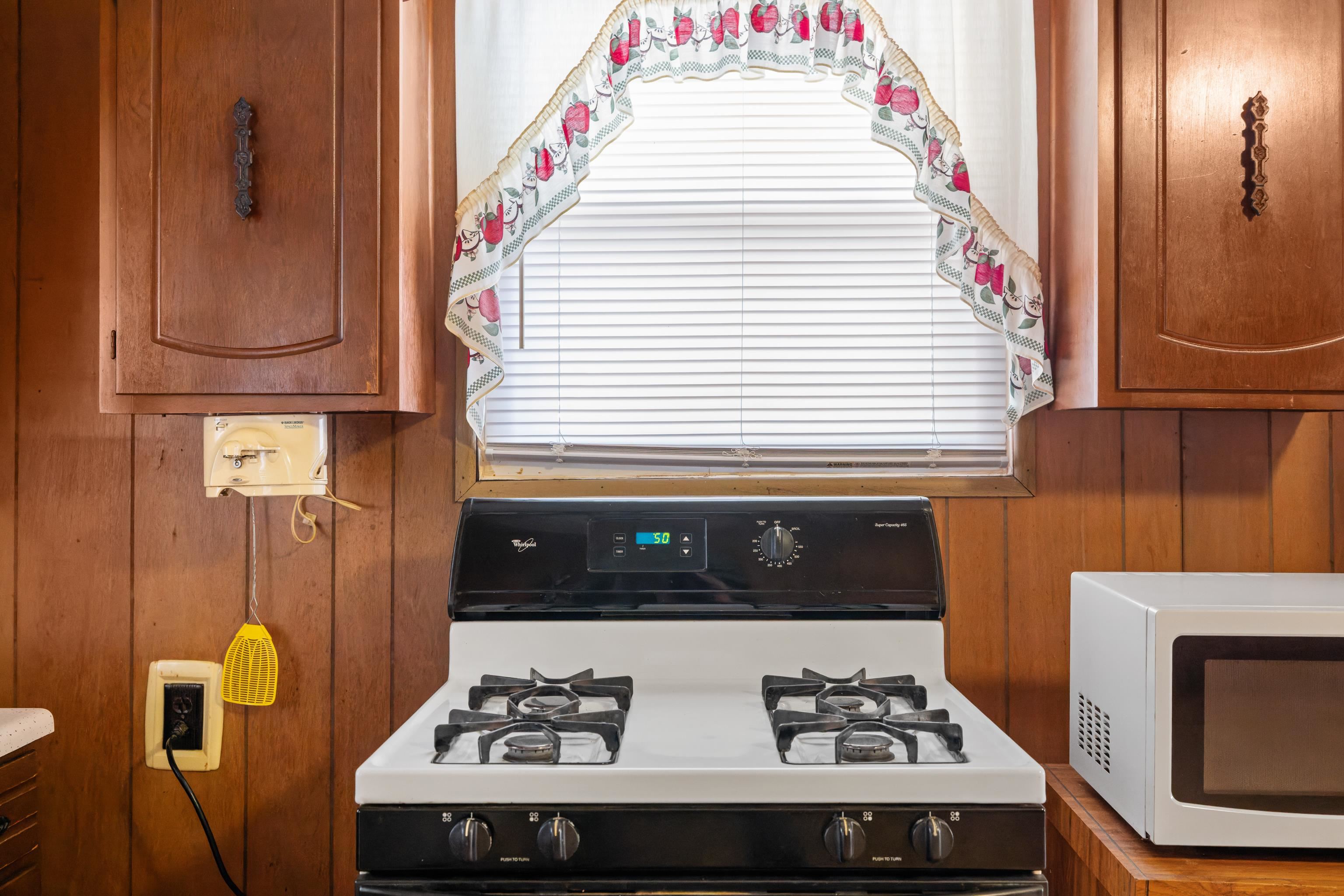 77 HIDDEN ACRES TRL, WAYNESBORO, Virginia 22980, 3 Bedrooms Bedrooms, ,1 BathroomBathrooms,Residential,77 HIDDEN ACRES TRL,672529 MLS # 672529