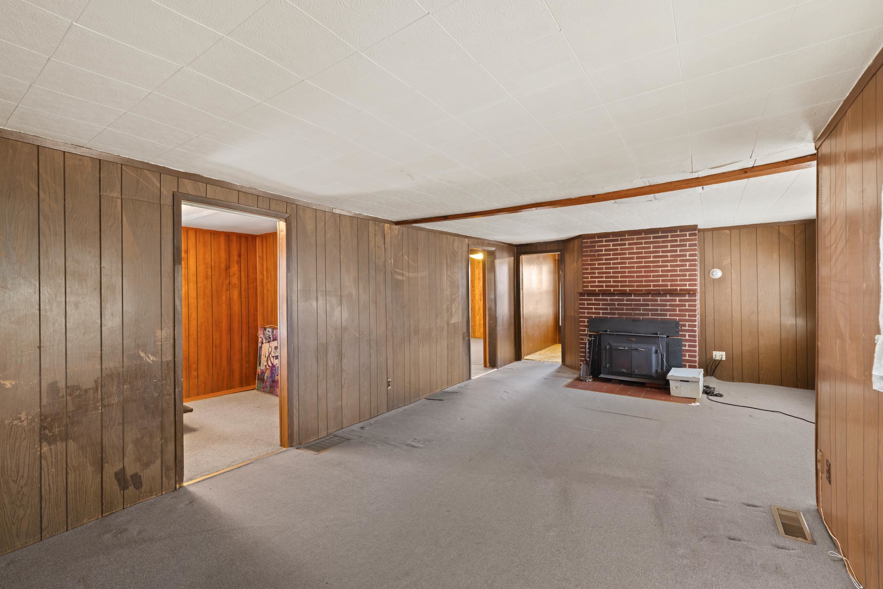 77 HIDDEN ACRES TRL, WAYNESBORO, Virginia 22980, 3 Bedrooms Bedrooms, ,1 BathroomBathrooms,Residential,77 HIDDEN ACRES TRL,672529 MLS # 672529