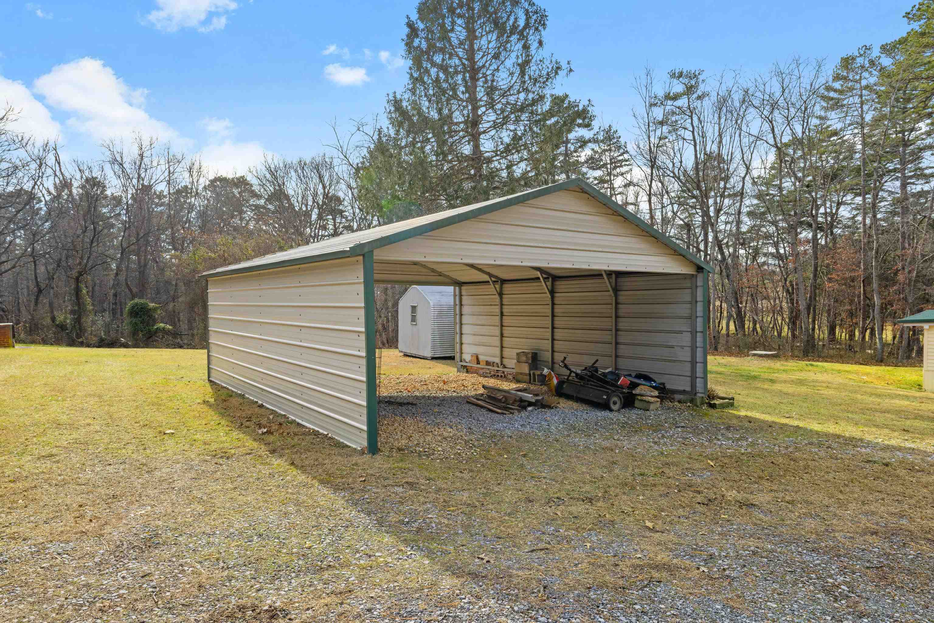 77 HIDDEN ACRES TRL, WAYNESBORO, Virginia 22980, 3 Bedrooms Bedrooms, ,1 BathroomBathrooms,Residential,77 HIDDEN ACRES TRL,672529 MLS # 672529