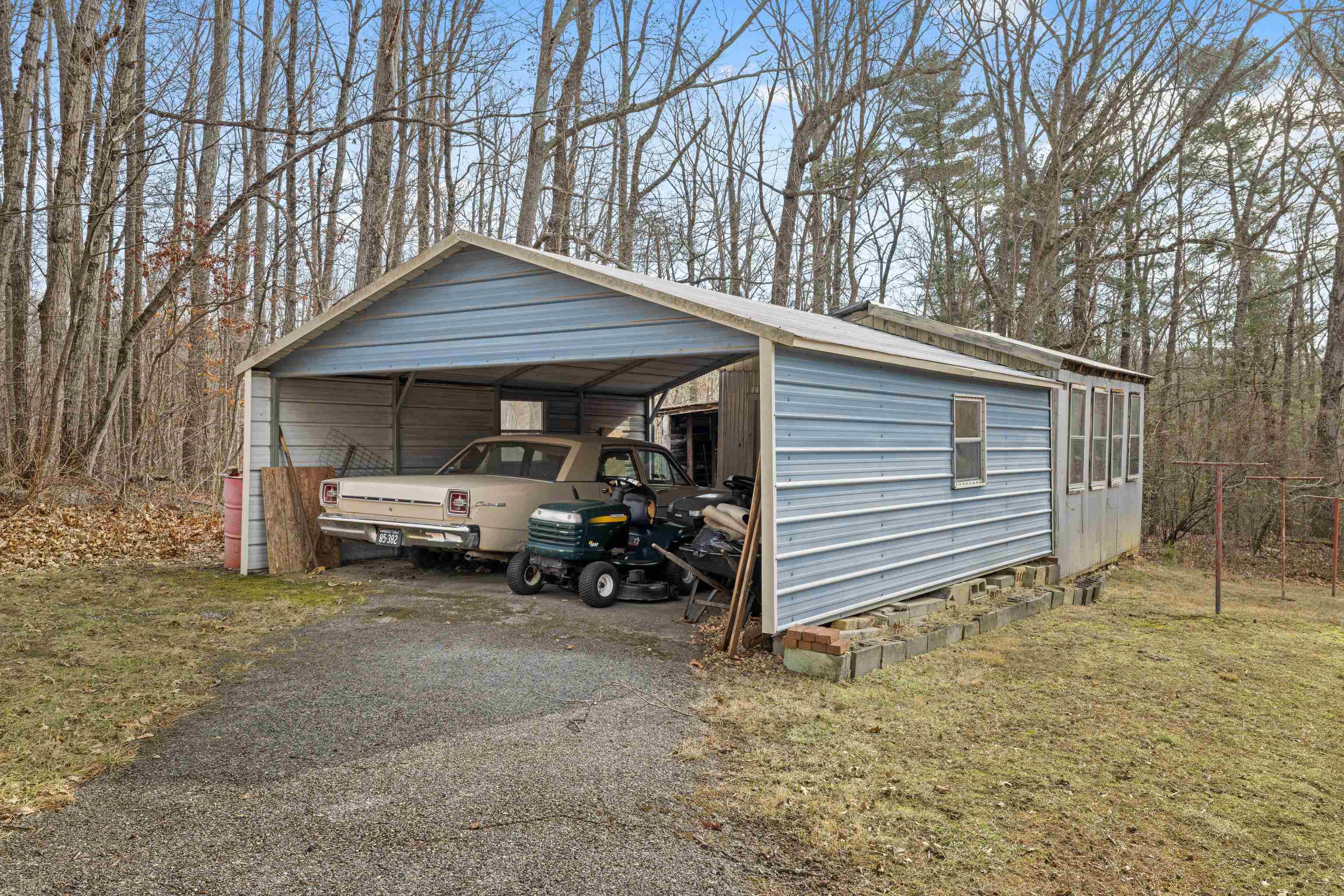 77 HIDDEN ACRES TRL, WAYNESBORO, Virginia 22980, 3 Bedrooms Bedrooms, ,1 BathroomBathrooms,Residential,77 HIDDEN ACRES TRL,672529 MLS # 672529