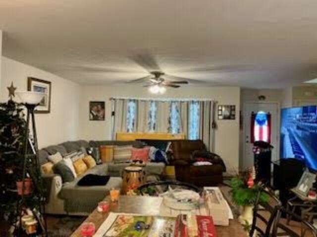 124 S LINVILLE AVE, BROADWAY, Virginia 22815, 3 Bedrooms Bedrooms, ,2 BathroomsBathrooms,Residential,124 S LINVILLE AVE,672530 MLS # 672530