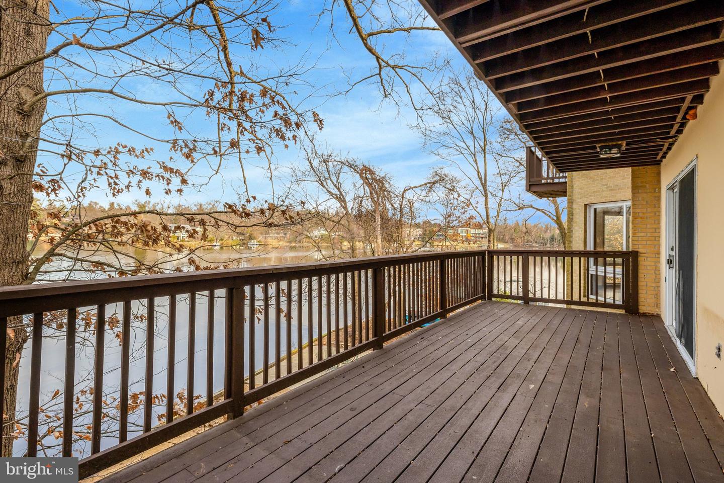 6220 LAKEVIEW DR, FALLS CHURCH, Virginia 22041, 5 Bedrooms Bedrooms, ,3 BathroomsBathrooms,Residential,For sale,6220 LAKEVIEW DR,VAFX2280594 MLS # VAFX2280594