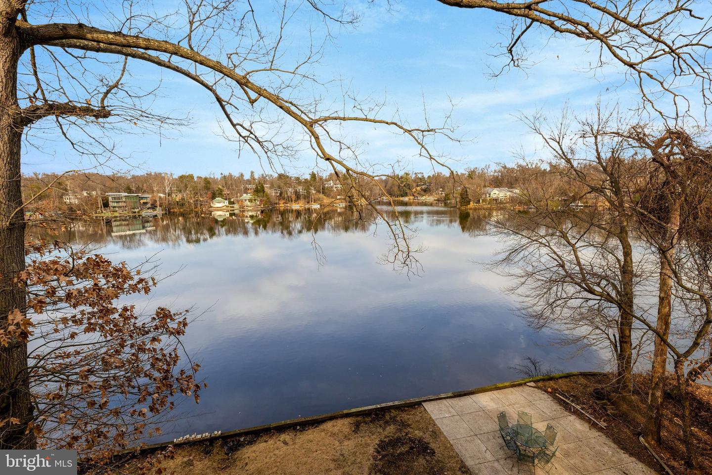 6220 LAKEVIEW DR, FALLS CHURCH, Virginia 22041, 5 Bedrooms Bedrooms, ,3 BathroomsBathrooms,Residential,For sale,6220 LAKEVIEW DR,VAFX2280594 MLS # VAFX2280594