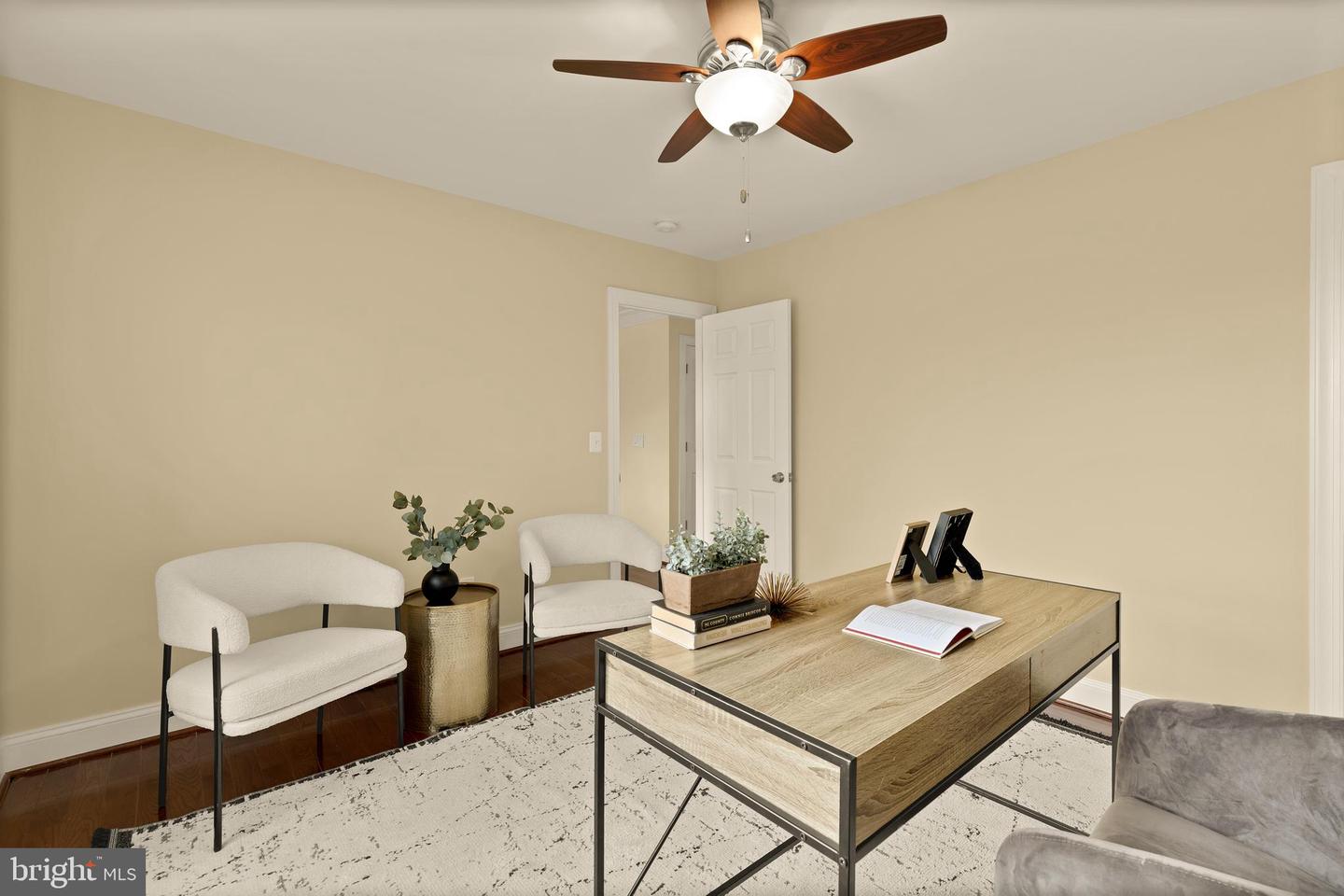 7221 TYLER AVE, FALLS CHURCH, Virginia 22042, 4 Bedrooms Bedrooms, ,4 BathroomsBathrooms,Residential,For sale,7221 TYLER AVE,VAFX2280912 MLS # VAFX2280912