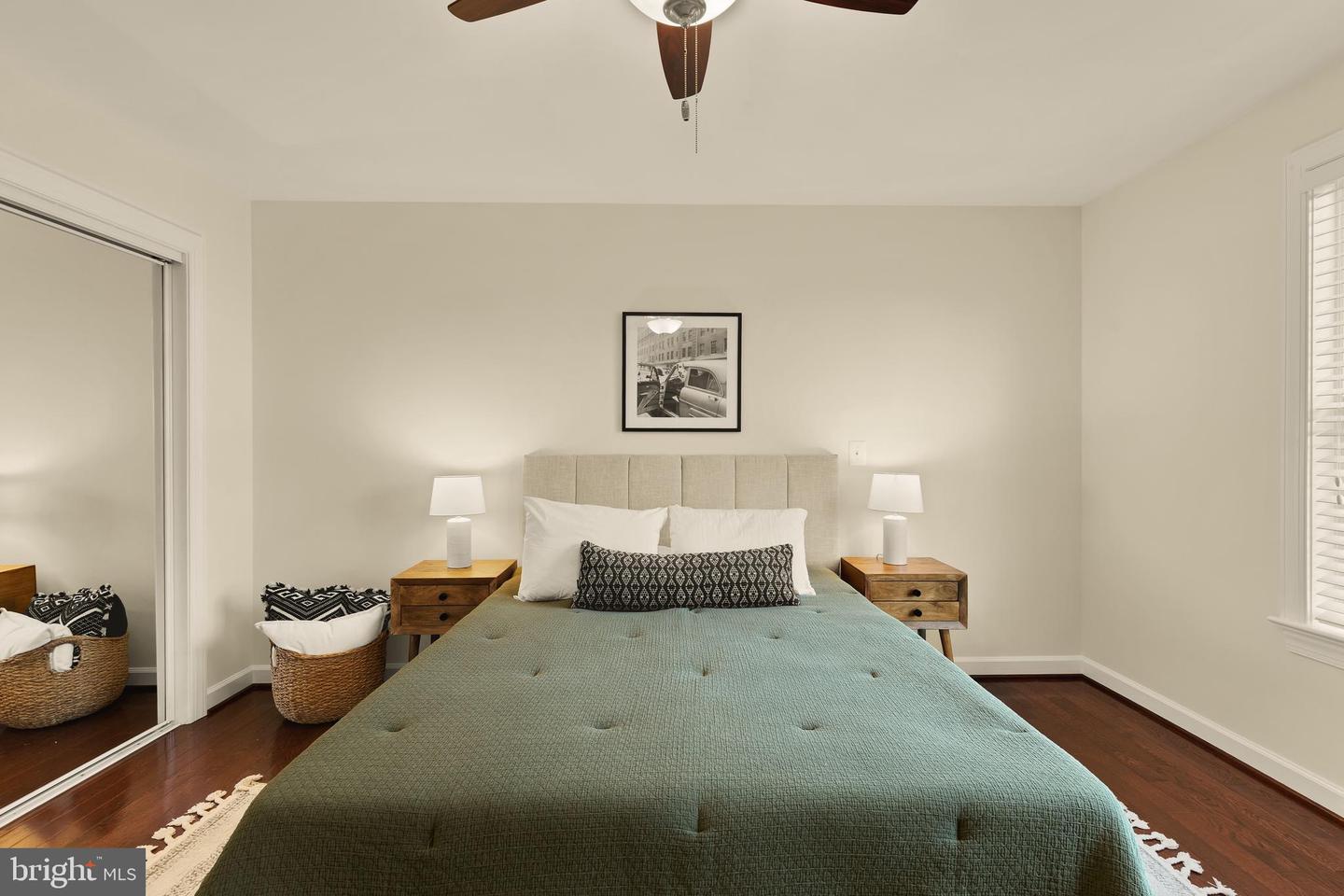 7221 TYLER AVE, FALLS CHURCH, Virginia 22042, 4 Bedrooms Bedrooms, ,4 BathroomsBathrooms,Residential,For sale,7221 TYLER AVE,VAFX2280912 MLS # VAFX2280912