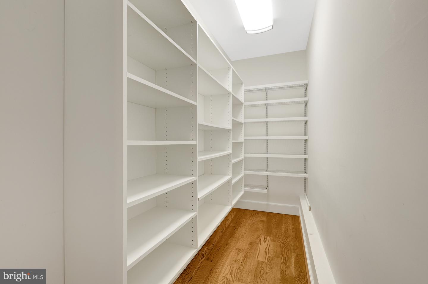 440 MONTPELIER RD, GREAT FALLS, Virginia 22066, 5 Bedrooms Bedrooms, ,4 BathroomsBathrooms,Residential,For sale,440 MONTPELIER RD,VAFX2281484 MLS # VAFX2281484