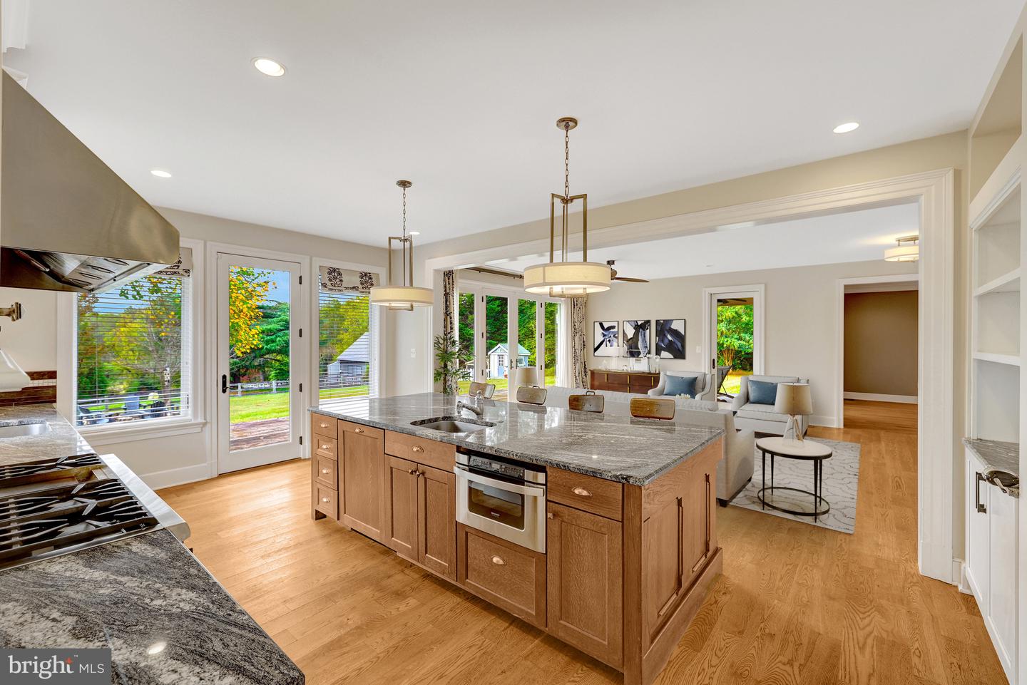 440 MONTPELIER RD, GREAT FALLS, Virginia 22066, 5 Bedrooms Bedrooms, ,4 BathroomsBathrooms,Residential,For sale,440 MONTPELIER RD,VAFX2281484 MLS # VAFX2281484