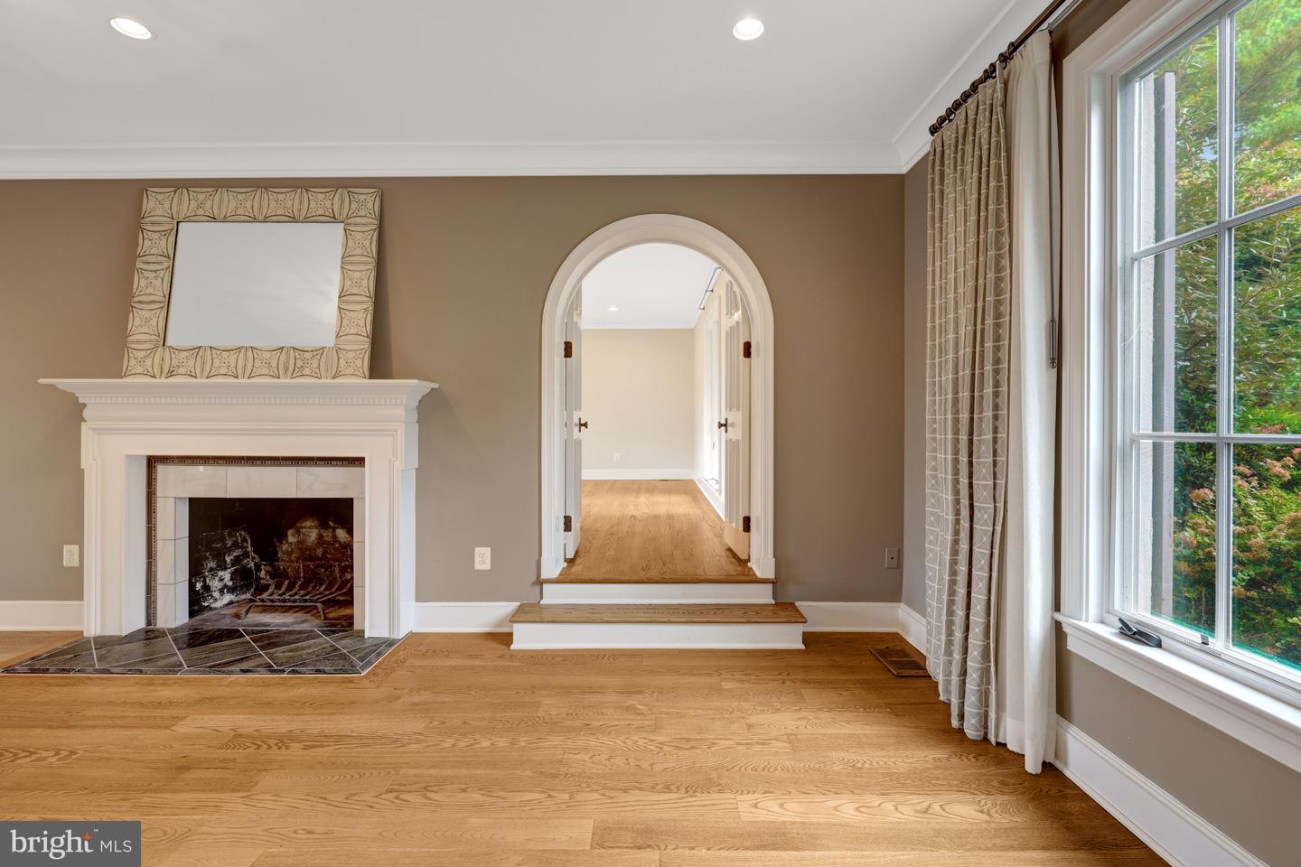 440 MONTPELIER RD, GREAT FALLS, Virginia 22066, 5 Bedrooms Bedrooms, ,4 BathroomsBathrooms,Residential,For sale,440 MONTPELIER RD,VAFX2281484 MLS # VAFX2281484