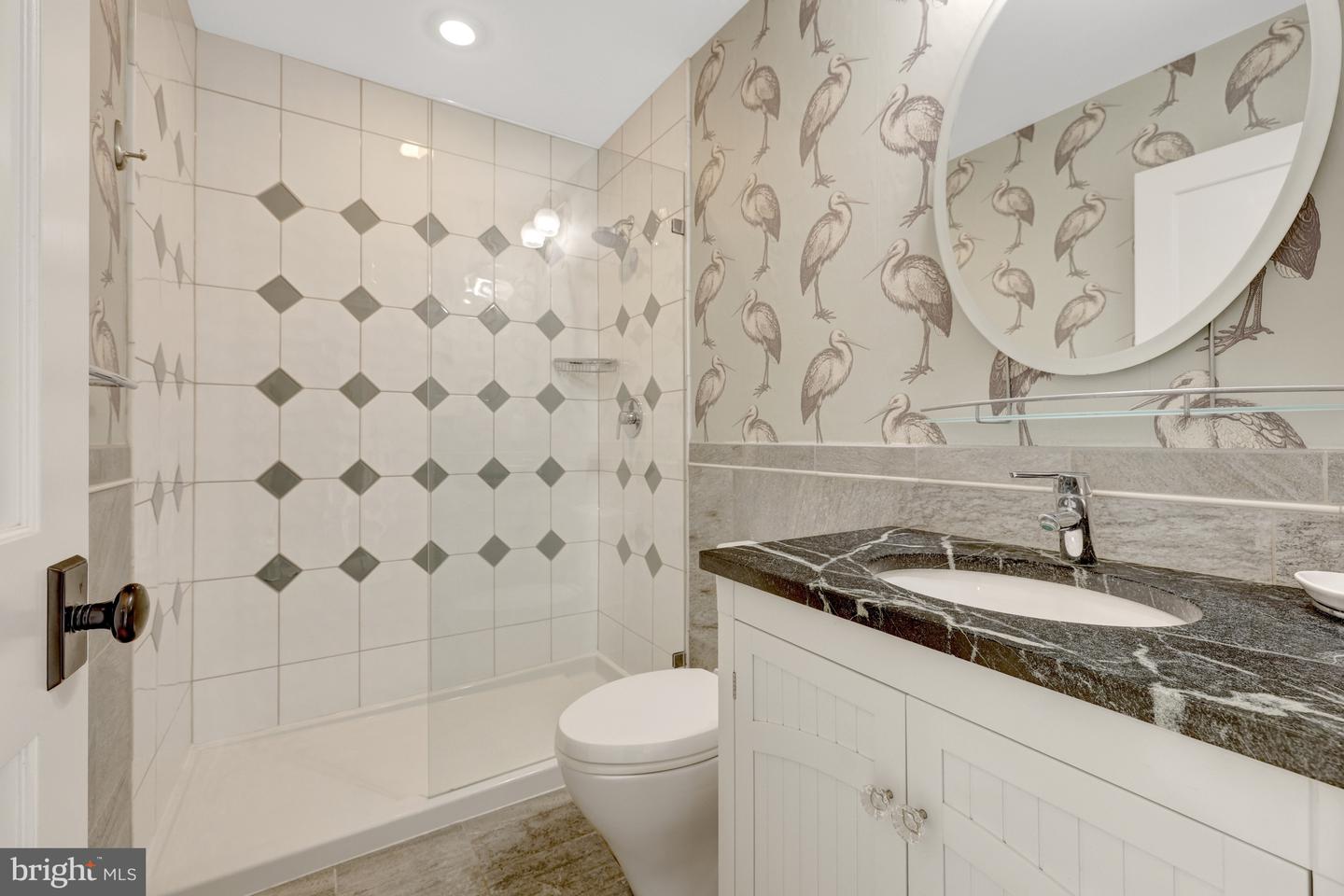 440 MONTPELIER RD, GREAT FALLS, Virginia 22066, 5 Bedrooms Bedrooms, ,4 BathroomsBathrooms,Residential,For sale,440 MONTPELIER RD,VAFX2281484 MLS # VAFX2281484