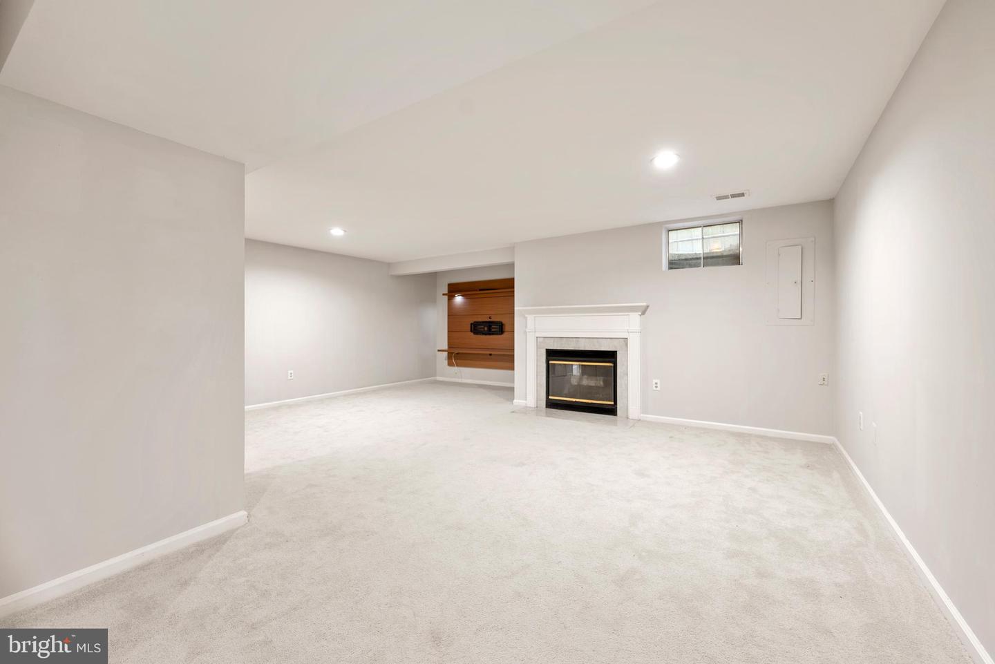 7526 OLDHAM WAY, ALEXANDRIA, Virginia 22315, 3 Bedrooms Bedrooms, ,3 BathroomsBathrooms,Residential,For sale,7526 OLDHAM WAY,VAFX2281562 MLS # VAFX2281562