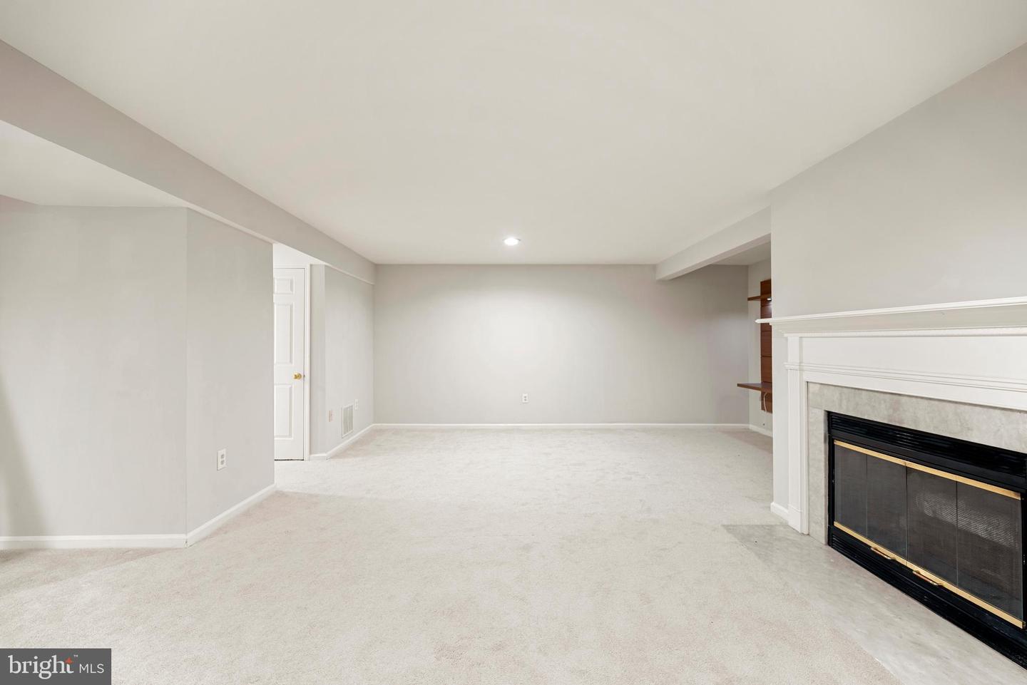 7526 OLDHAM WAY, ALEXANDRIA, Virginia 22315, 3 Bedrooms Bedrooms, ,3 BathroomsBathrooms,Residential,For sale,7526 OLDHAM WAY,VAFX2281562 MLS # VAFX2281562