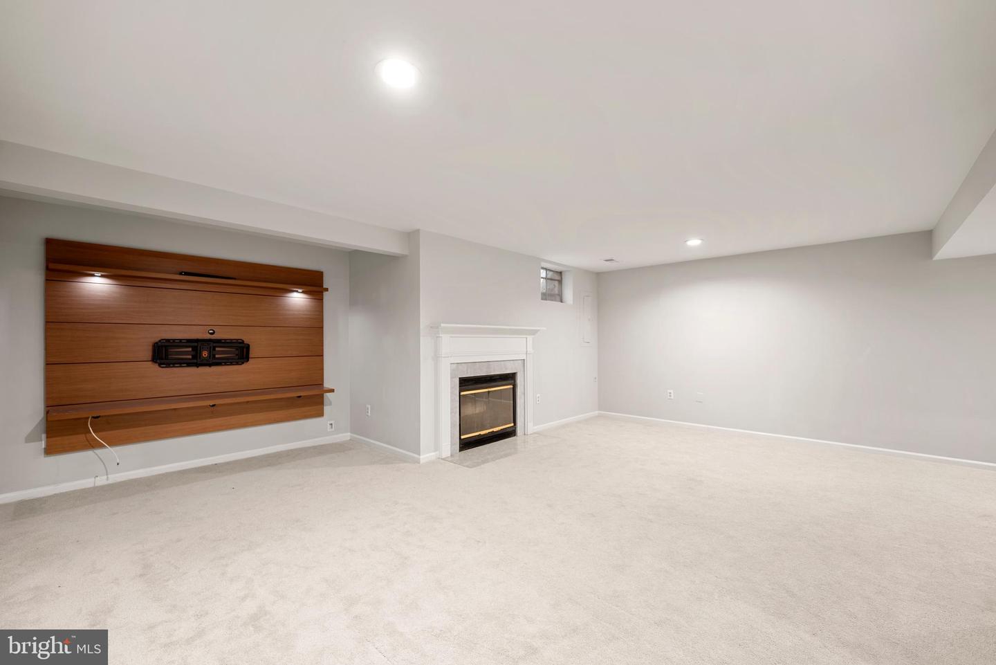 7526 OLDHAM WAY, ALEXANDRIA, Virginia 22315, 3 Bedrooms Bedrooms, ,3 BathroomsBathrooms,Residential,For sale,7526 OLDHAM WAY,VAFX2281562 MLS # VAFX2281562