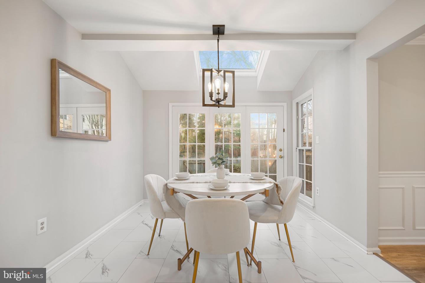 7526 OLDHAM WAY, ALEXANDRIA, Virginia 22315, 3 Bedrooms Bedrooms, ,3 BathroomsBathrooms,Residential,For sale,7526 OLDHAM WAY,VAFX2281562 MLS # VAFX2281562