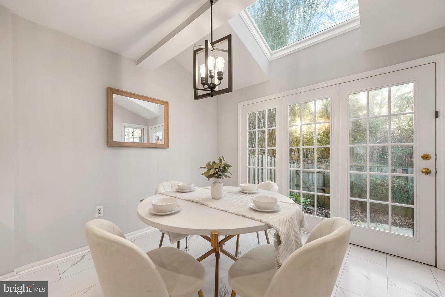 7526 OLDHAM WAY, ALEXANDRIA, Virginia 22315, 3 Bedrooms Bedrooms, ,3 BathroomsBathrooms,Residential,For sale,7526 OLDHAM WAY,VAFX2281562 MLS # VAFX2281562