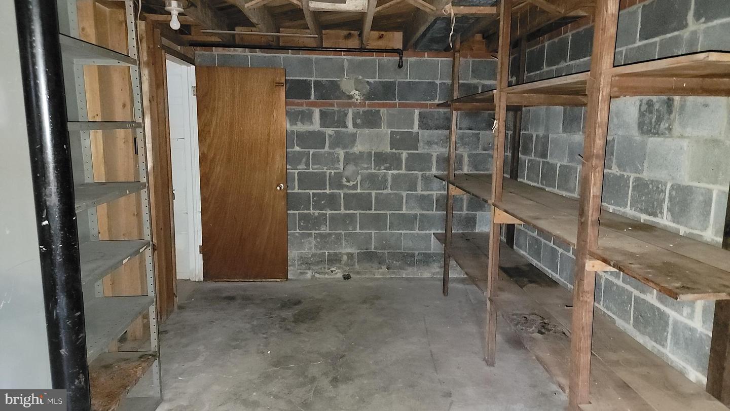 10914 WOODHAVEN DR, FAIRFAX, Virginia 22030, 3 Bedrooms Bedrooms, ,2 BathroomsBathrooms,Residential,For sale,10914 WOODHAVEN DR,VAFC2007544 MLS # VAFC2007544