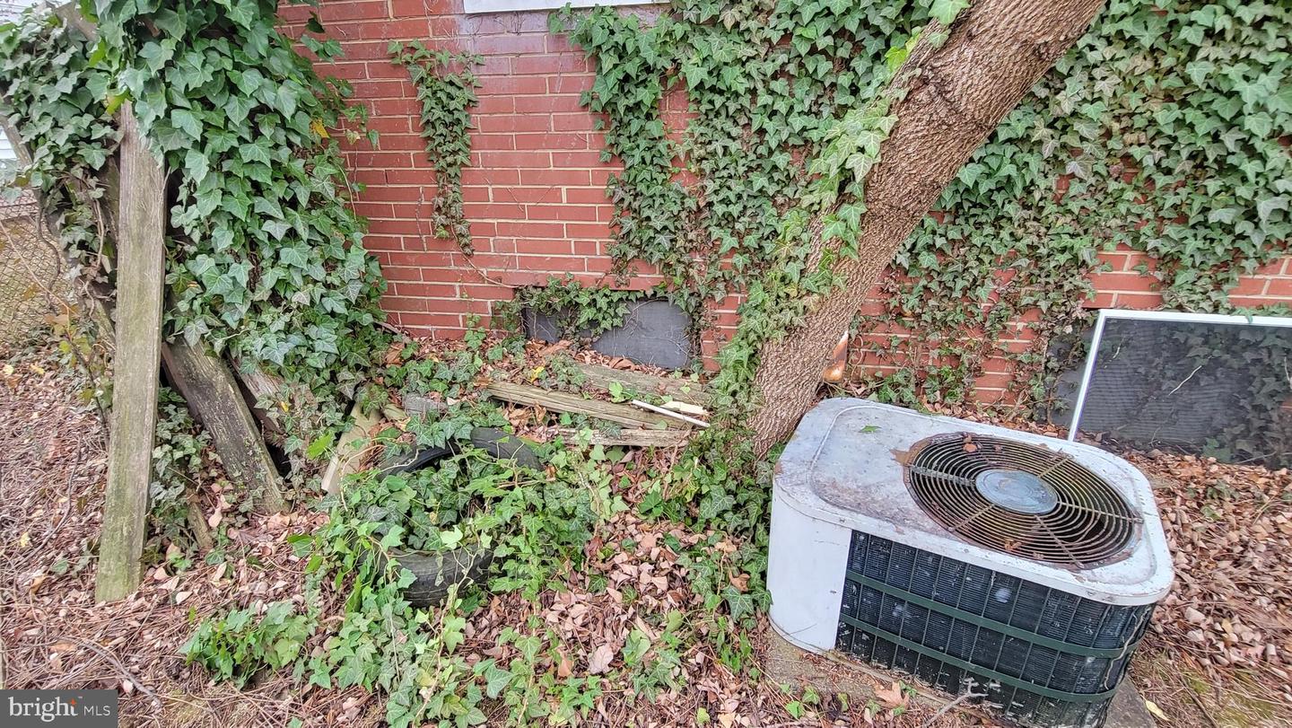 10914 WOODHAVEN DR, FAIRFAX, Virginia 22030, 3 Bedrooms Bedrooms, ,2 BathroomsBathrooms,Residential,For sale,10914 WOODHAVEN DR,VAFC2007544 MLS # VAFC2007544