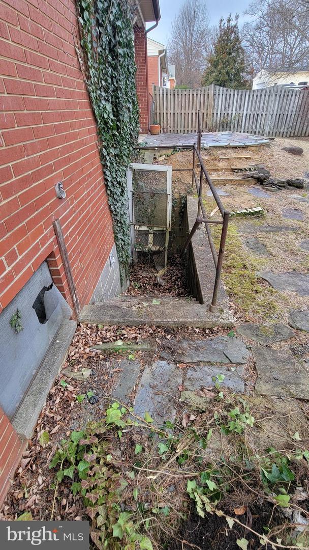 10914 WOODHAVEN DR, FAIRFAX, Virginia 22030, 3 Bedrooms Bedrooms, ,2 BathroomsBathrooms,Residential,For sale,10914 WOODHAVEN DR,VAFC2007544 MLS # VAFC2007544