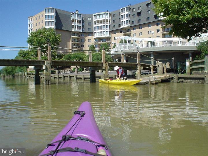 1250 S WASHINGTON ST #203, ALEXANDRIA, Virginia 22314, 2 Bedrooms Bedrooms, ,2 BathroomsBathrooms,Residential,For sale,1250 S WASHINGTON ST #203,VAAX2052264 MLS # VAAX2052264