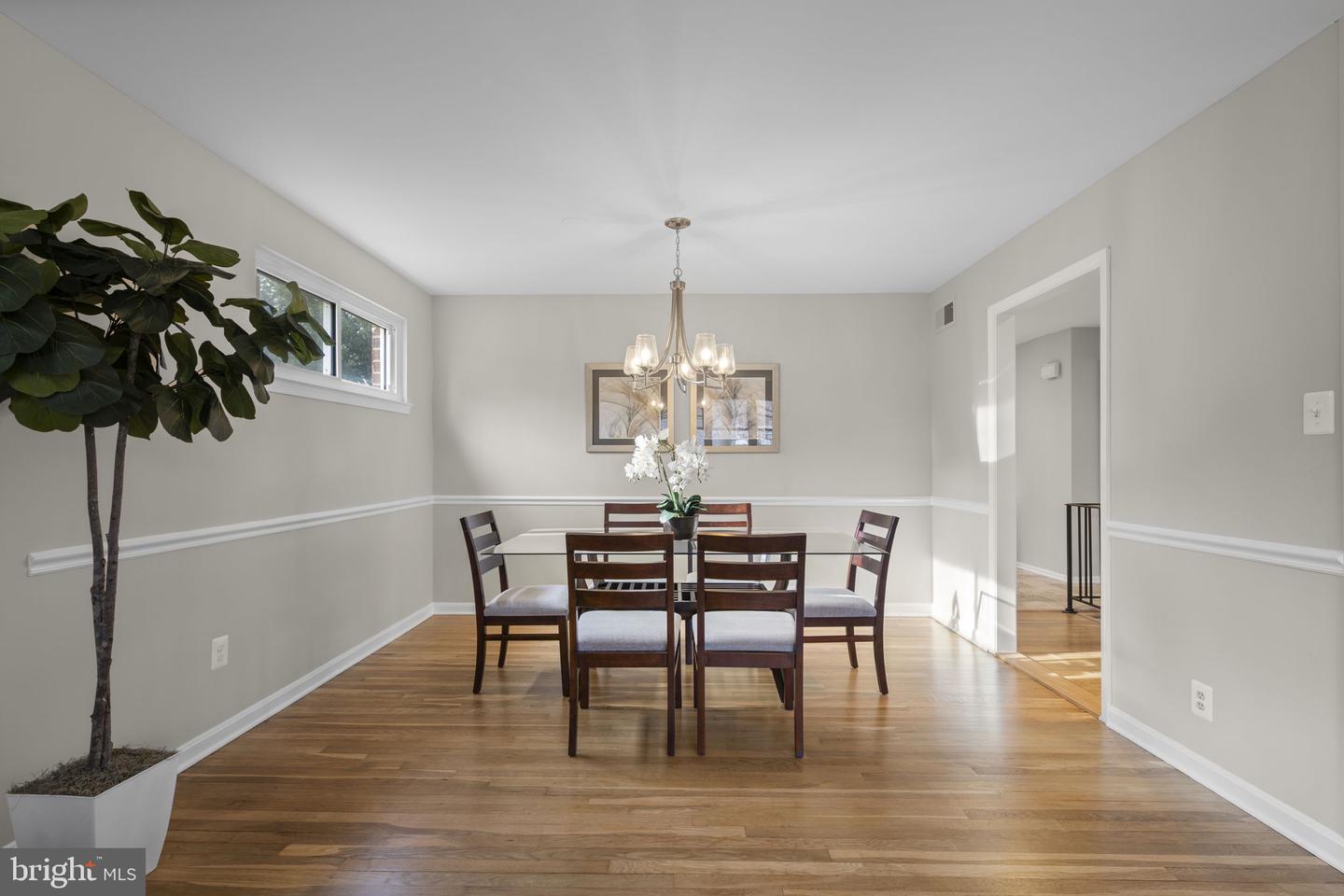 8701 CROMWELL DR, SPRINGFIELD, Virginia 22151, 3 Bedrooms Bedrooms, ,2 BathroomsBathrooms,Residential,For sale,8701 CROMWELL DR,VAFX2282206 MLS # VAFX2282206