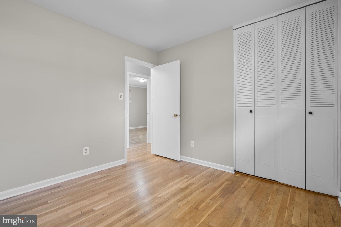 8701 CROMWELL DR, SPRINGFIELD, Virginia 22151, 3 Bedrooms Bedrooms, ,2 BathroomsBathrooms,Residential,For sale,8701 CROMWELL DR,VAFX2282206 MLS # VAFX2282206