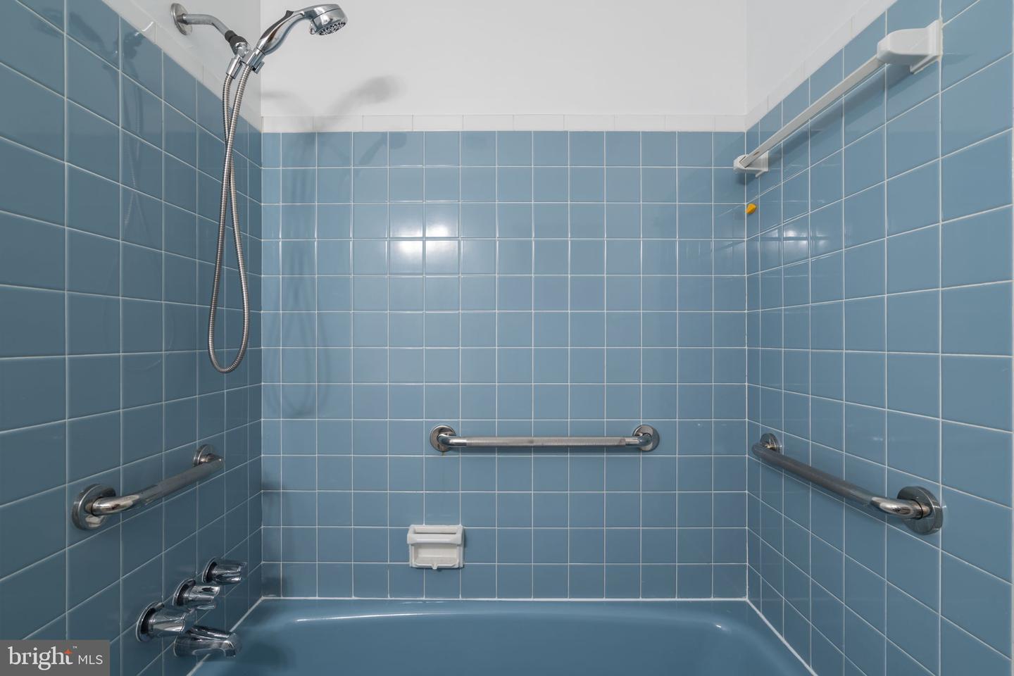 8701 CROMWELL DR, SPRINGFIELD, Virginia 22151, 3 Bedrooms Bedrooms, ,2 BathroomsBathrooms,Residential,For sale,8701 CROMWELL DR,VAFX2282206 MLS # VAFX2282206