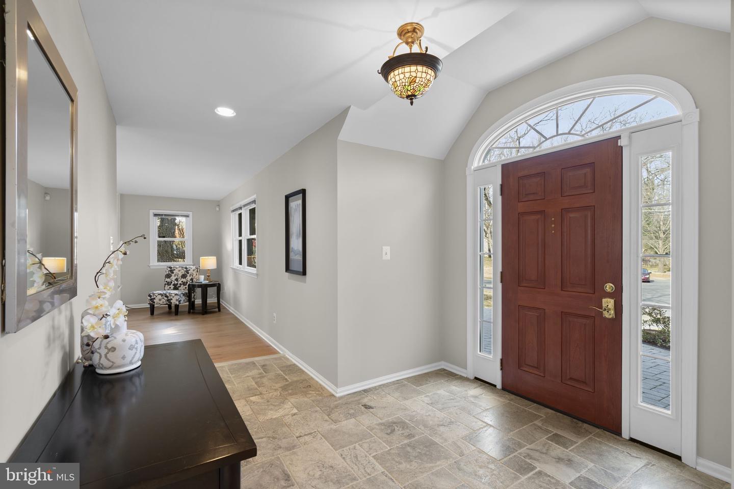 8701 CROMWELL DR, SPRINGFIELD, Virginia 22151, 3 Bedrooms Bedrooms, ,2 BathroomsBathrooms,Residential,For sale,8701 CROMWELL DR,VAFX2282206 MLS # VAFX2282206