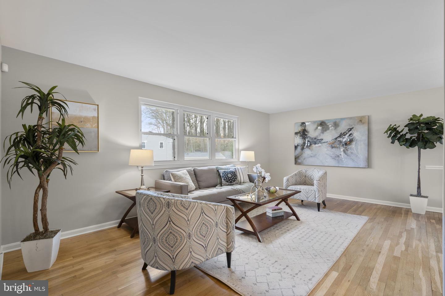 8701 CROMWELL DR, SPRINGFIELD, Virginia 22151, 3 Bedrooms Bedrooms, ,2 BathroomsBathrooms,Residential,For sale,8701 CROMWELL DR,VAFX2282206 MLS # VAFX2282206