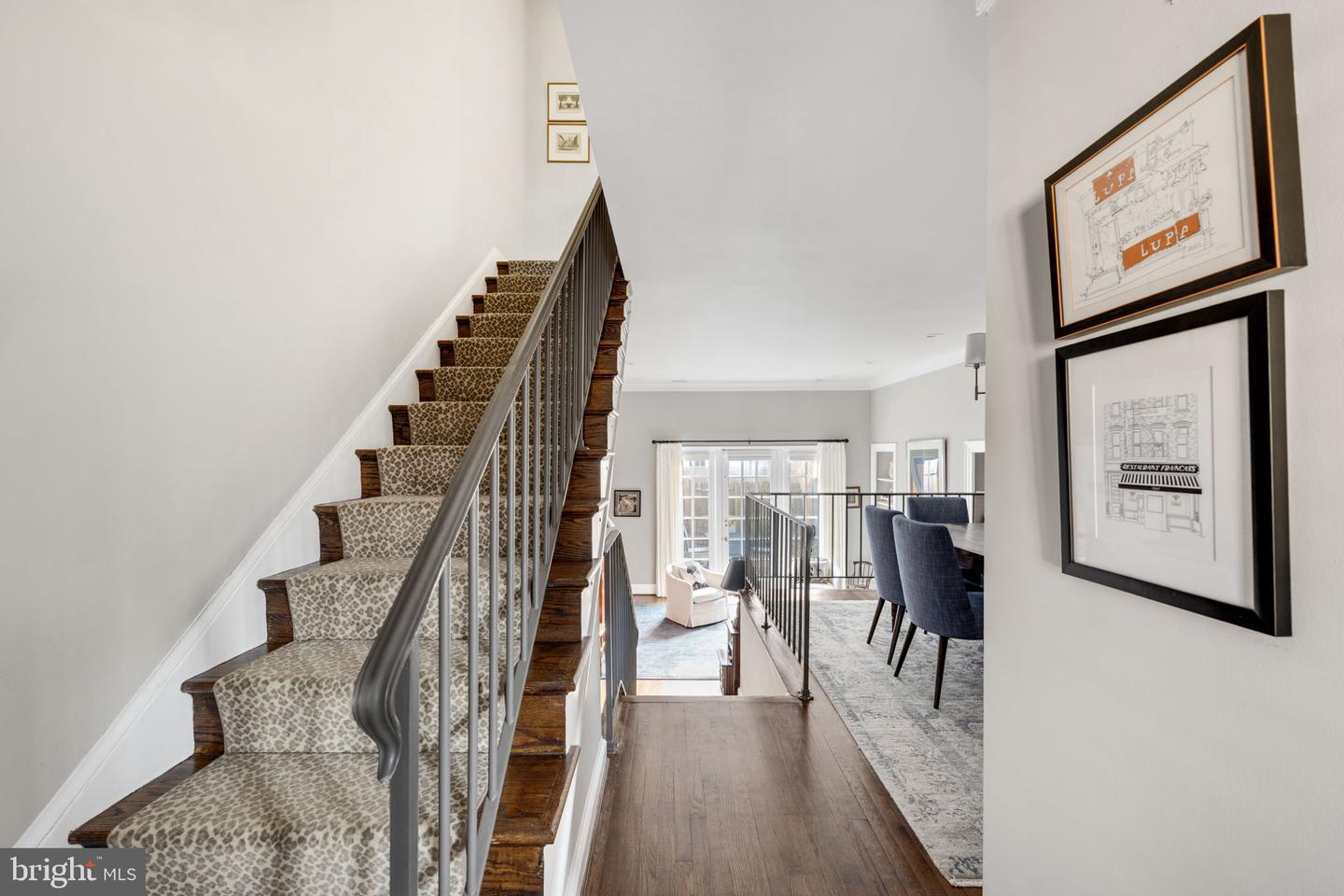 403 N FAIRFAX ST, ALEXANDRIA, Virginia 22314, 3 Bedrooms Bedrooms, ,3 BathroomsBathrooms,Residential,For sale,403 N FAIRFAX ST,VAAX2052350 MLS # VAAX2052350