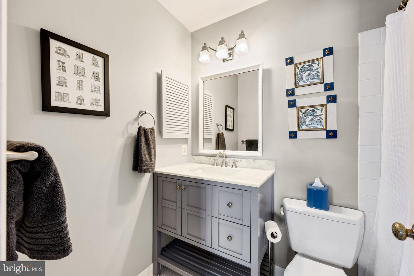 403 N FAIRFAX ST, ALEXANDRIA, Virginia 22314, 3 Bedrooms Bedrooms, ,3 BathroomsBathrooms,Residential,For sale,403 N FAIRFAX ST,VAAX2052350 MLS # VAAX2052350