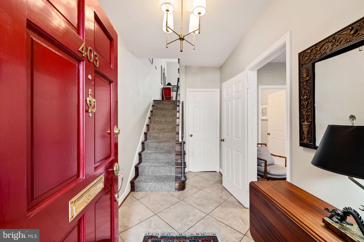 403 N FAIRFAX ST, ALEXANDRIA, Virginia 22314, 3 Bedrooms Bedrooms, ,3 BathroomsBathrooms,Residential,For sale,403 N FAIRFAX ST,VAAX2052350 MLS # VAAX2052350