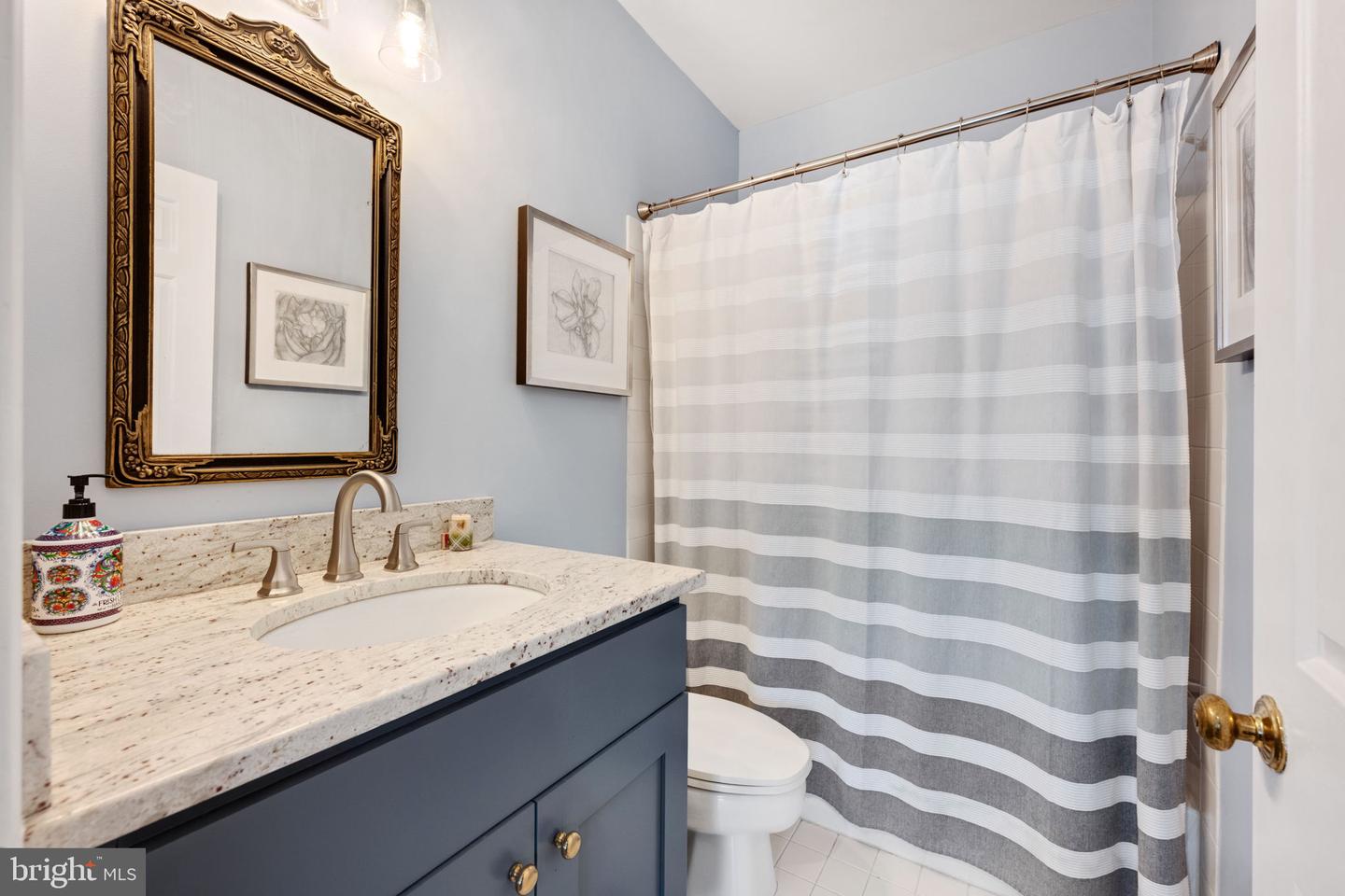 403 N FAIRFAX ST, ALEXANDRIA, Virginia 22314, 3 Bedrooms Bedrooms, ,3 BathroomsBathrooms,Residential,For sale,403 N FAIRFAX ST,VAAX2052350 MLS # VAAX2052350