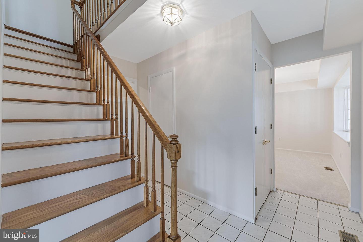 13130 PAVILION LN, FAIRFAX, Virginia 22033, 4 Bedrooms Bedrooms, ,2 BathroomsBathrooms,Residential,For sale,13130 PAVILION LN,VAFX2282292 MLS # VAFX2282292