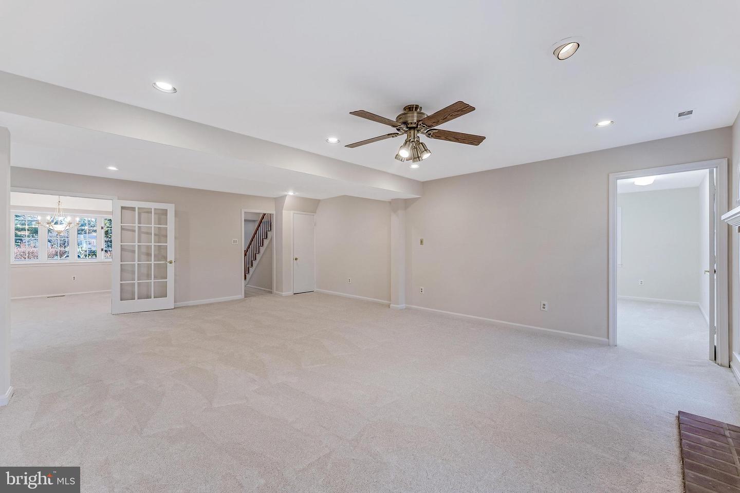 13130 PAVILION LN, FAIRFAX, Virginia 22033, 4 Bedrooms Bedrooms, ,2 BathroomsBathrooms,Residential,For sale,13130 PAVILION LN,VAFX2282292 MLS # VAFX2282292