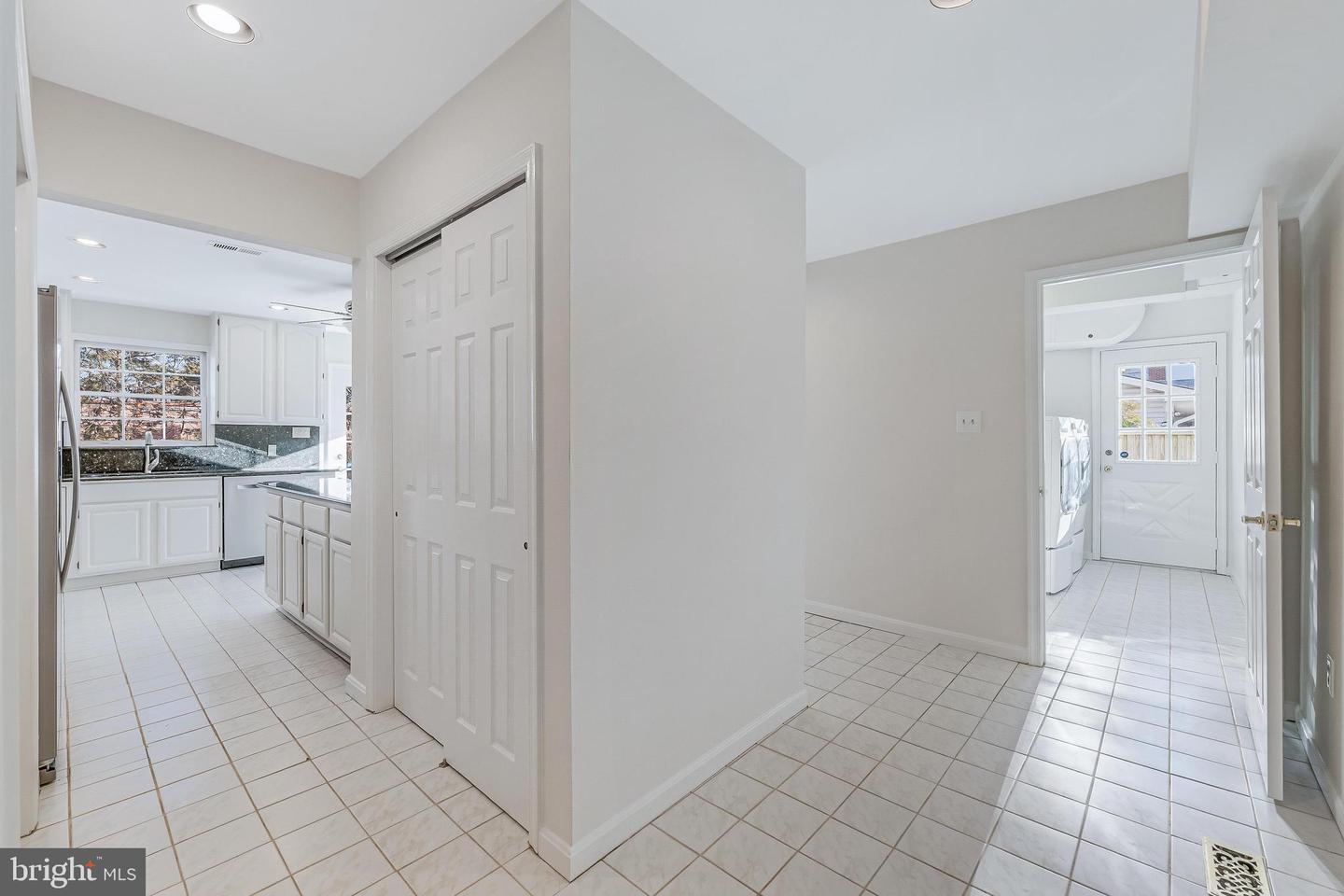 13130 PAVILION LN, FAIRFAX, Virginia 22033, 4 Bedrooms Bedrooms, ,2 BathroomsBathrooms,Residential,For sale,13130 PAVILION LN,VAFX2282292 MLS # VAFX2282292