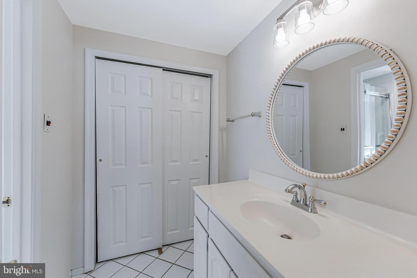 13130 PAVILION LN, FAIRFAX, Virginia 22033, 4 Bedrooms Bedrooms, ,2 BathroomsBathrooms,Residential,For sale,13130 PAVILION LN,VAFX2282292 MLS # VAFX2282292