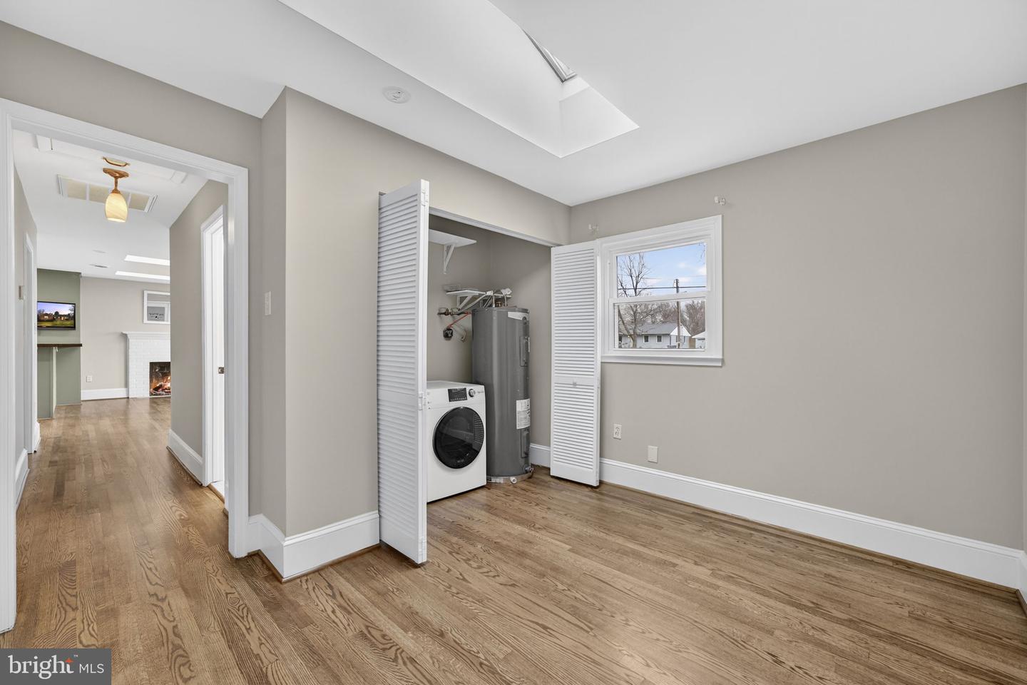 20173 BROAD RUN DR, STERLING, Virginia 20165, 3 Bedrooms Bedrooms, ,2 BathroomsBathrooms,Residential,For sale,20173 BROAD RUN DR,VALO2112274 MLS # VALO2112274