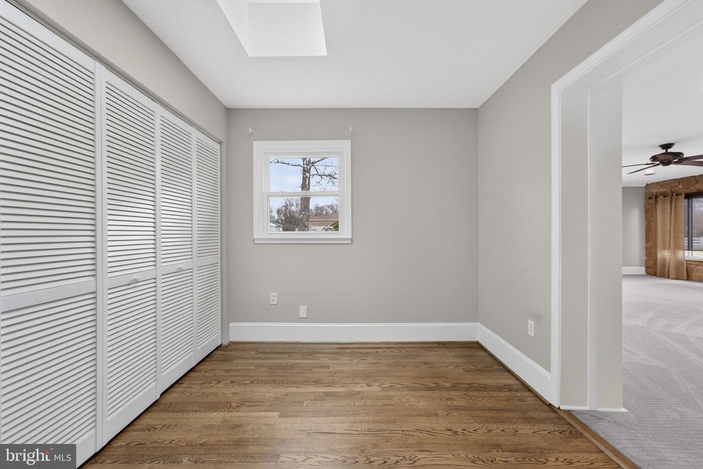 20173 BROAD RUN DR, STERLING, Virginia 20165, 3 Bedrooms Bedrooms, ,2 BathroomsBathrooms,Residential,For sale,20173 BROAD RUN DR,VALO2112274 MLS # VALO2112274