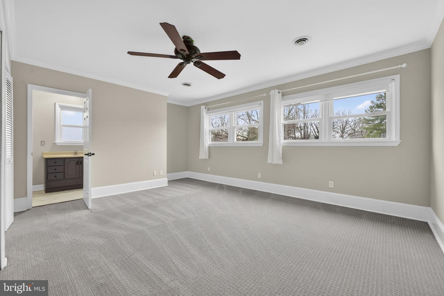 20173 BROAD RUN DR, STERLING, Virginia 20165, 3 Bedrooms Bedrooms, ,2 BathroomsBathrooms,Residential,For sale,20173 BROAD RUN DR,VALO2112274 MLS # VALO2112274