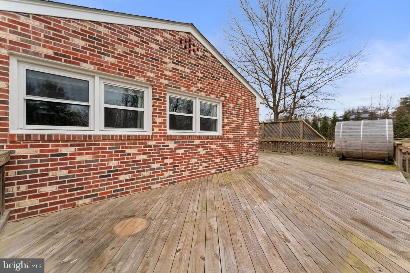 20173 BROAD RUN DR, STERLING, Virginia 20165, 3 Bedrooms Bedrooms, ,2 BathroomsBathrooms,Residential,For sale,20173 BROAD RUN DR,VALO2112274 MLS # VALO2112274