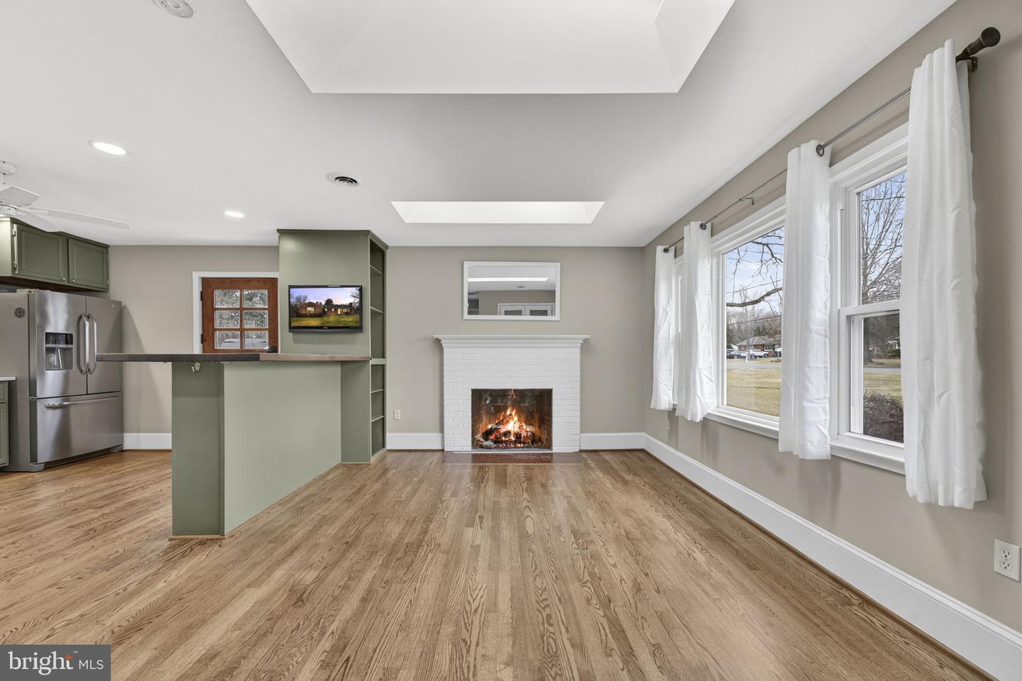 20173 BROAD RUN DR, STERLING, Virginia 20165, 3 Bedrooms Bedrooms, ,2 BathroomsBathrooms,Residential,For sale,20173 BROAD RUN DR,VALO2112274 MLS # VALO2112274