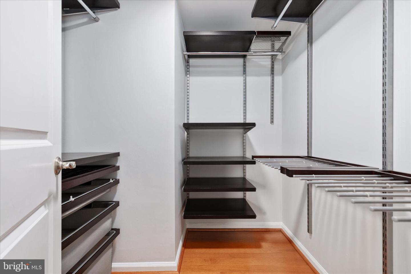 1001 N RANDOLPH ST #202, ARLINGTON, Virginia 22201, 2 Bedrooms Bedrooms, ,2 BathroomsBathrooms,Residential,For sale,1001 N RANDOLPH ST #202,VAAR2066848 MLS # VAAR2066848