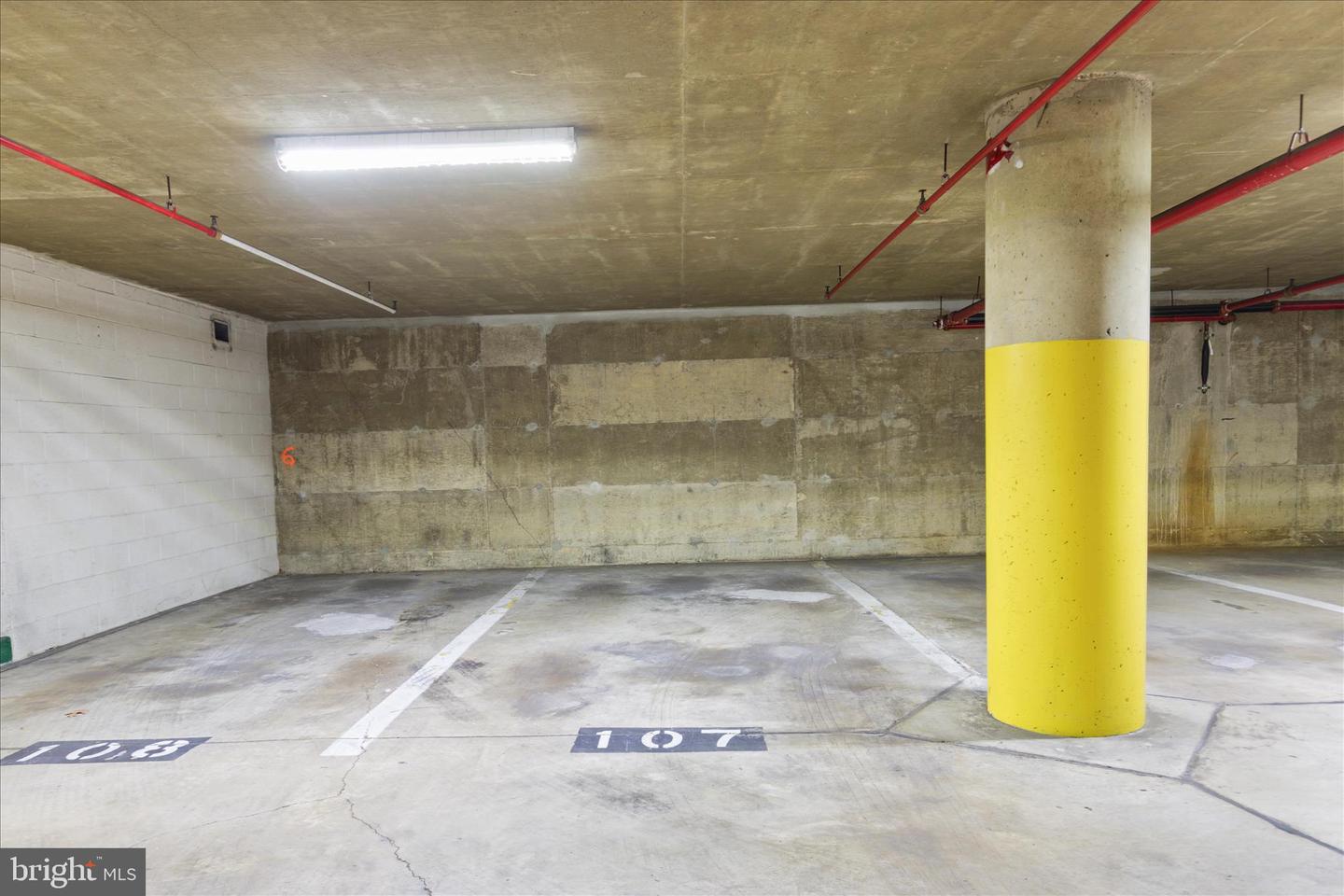 1001 N RANDOLPH ST #202, ARLINGTON, Virginia 22201, 2 Bedrooms Bedrooms, ,2 BathroomsBathrooms,Residential,For sale,1001 N RANDOLPH ST #202,VAAR2066848 MLS # VAAR2066848