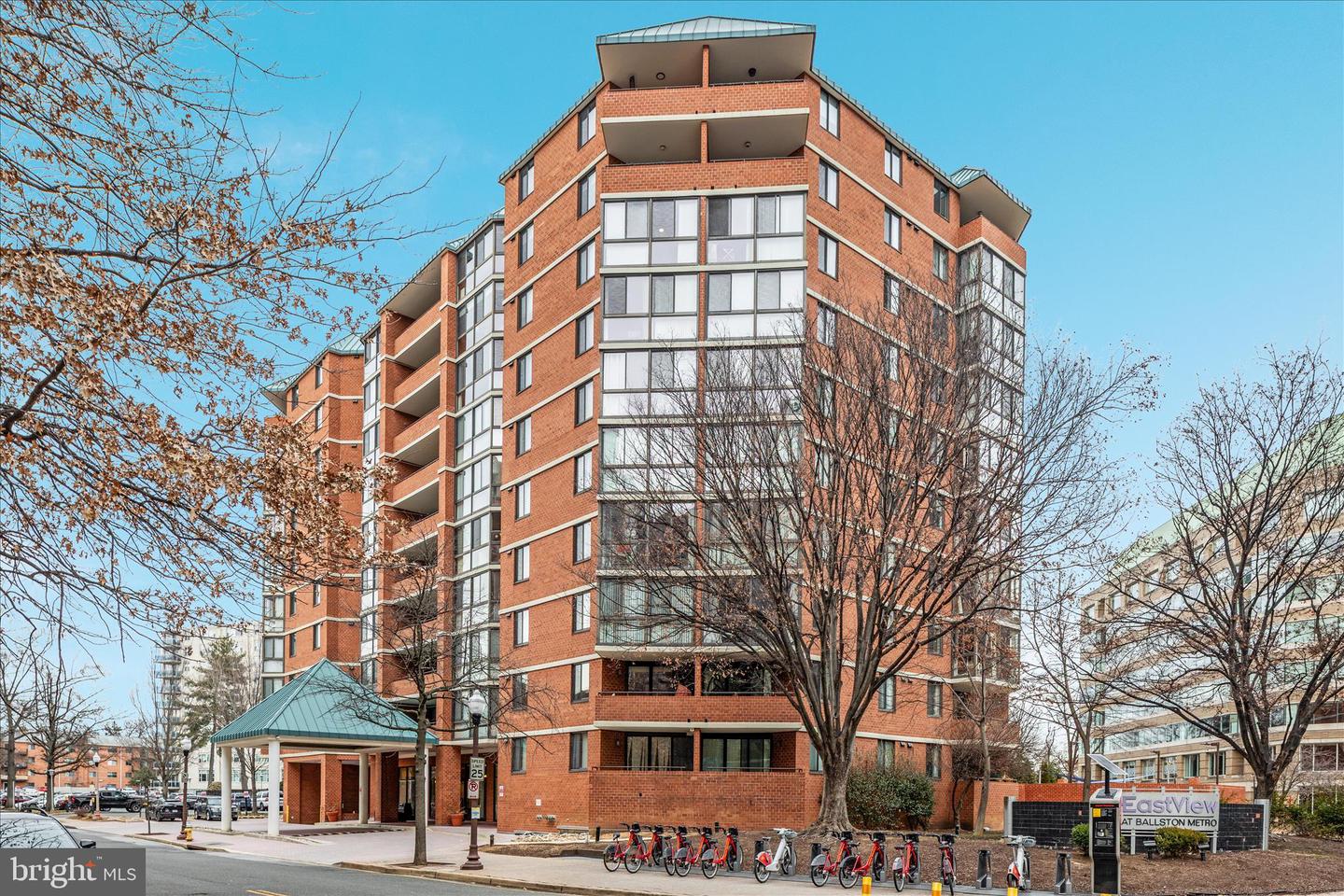 1001 N RANDOLPH ST #202, ARLINGTON, Virginia 22201, 2 Bedrooms Bedrooms, ,2 BathroomsBathrooms,Residential,For sale,1001 N RANDOLPH ST #202,VAAR2066848 MLS # VAAR2066848