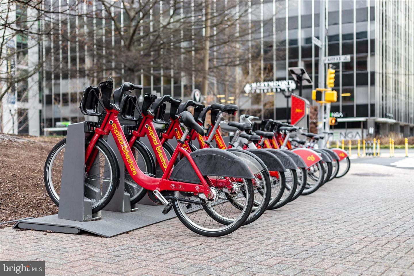 1001 N RANDOLPH ST #202, ARLINGTON, Virginia 22201, 2 Bedrooms Bedrooms, ,2 BathroomsBathrooms,Residential,For sale,1001 N RANDOLPH ST #202,VAAR2066848 MLS # VAAR2066848